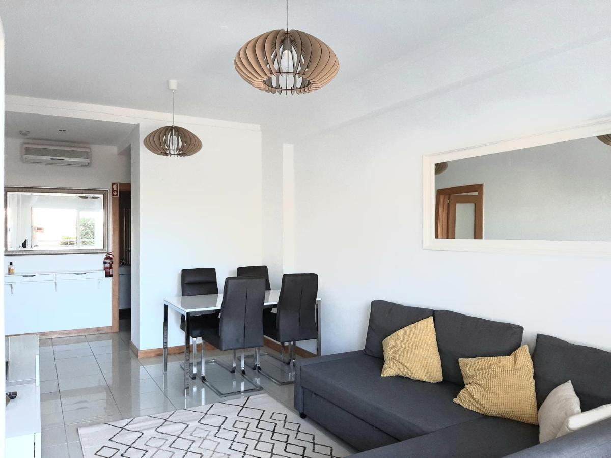Front Beach Apartment - Quinta Da Barracuda Albufeira Exterior photo