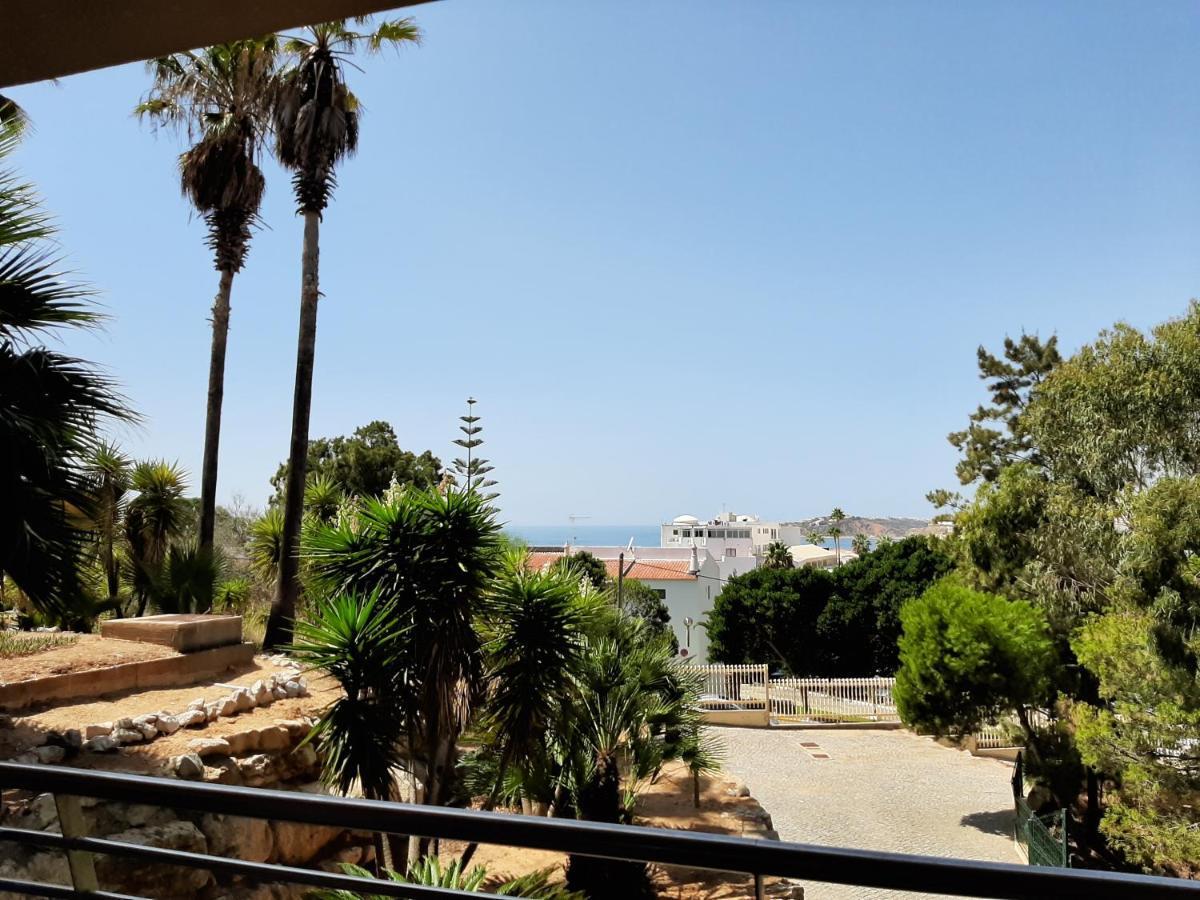 Front Beach Apartment - Quinta Da Barracuda Albufeira Exterior photo