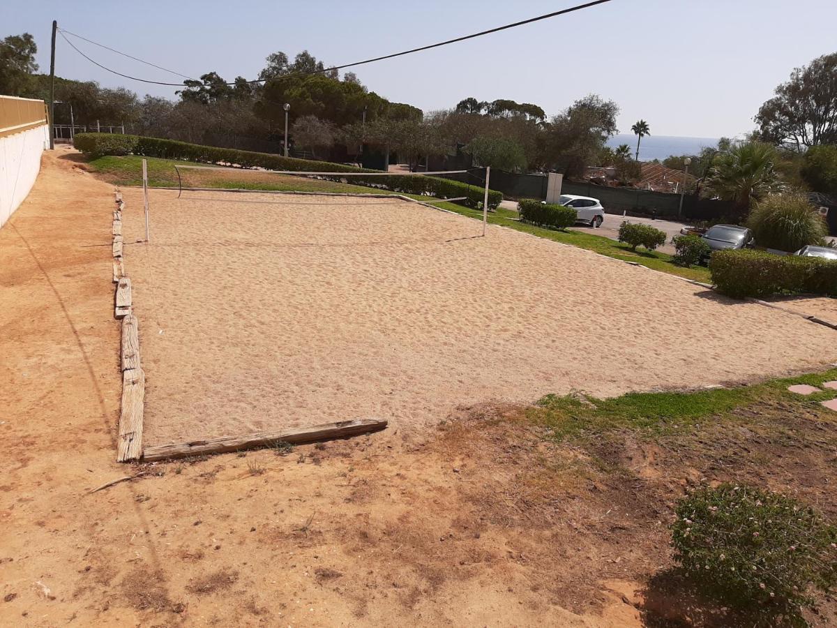 Front Beach Apartment - Quinta Da Barracuda Albufeira Exterior photo